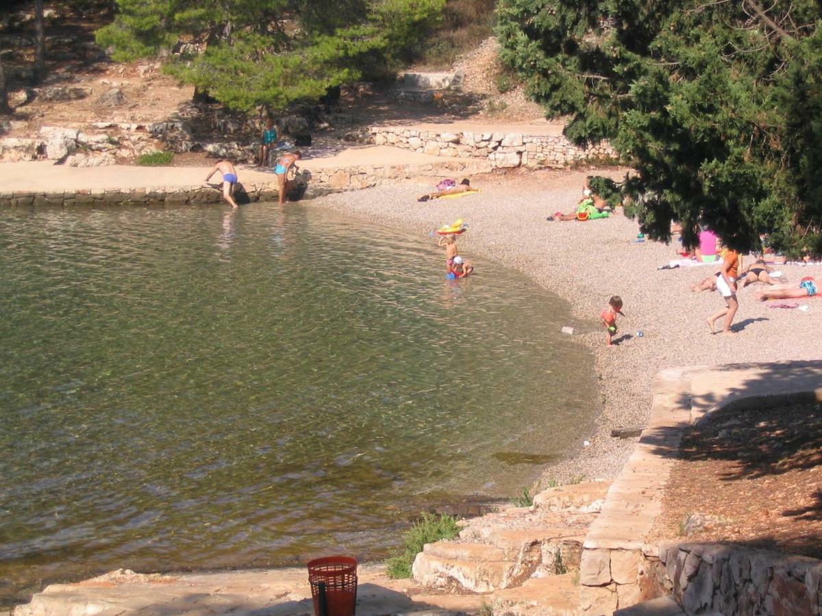Holiday home Authentico Deluxe Stari Grad *